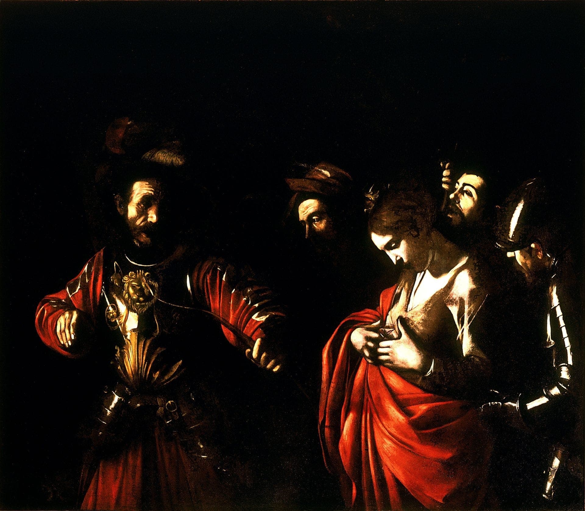 Dramática pintura de Caravaggio mostrando cinco figuras em profundo claro-escuro, com vestes vermelhas e douradas vívidas, sobre um fundo escuro em Nápoles.